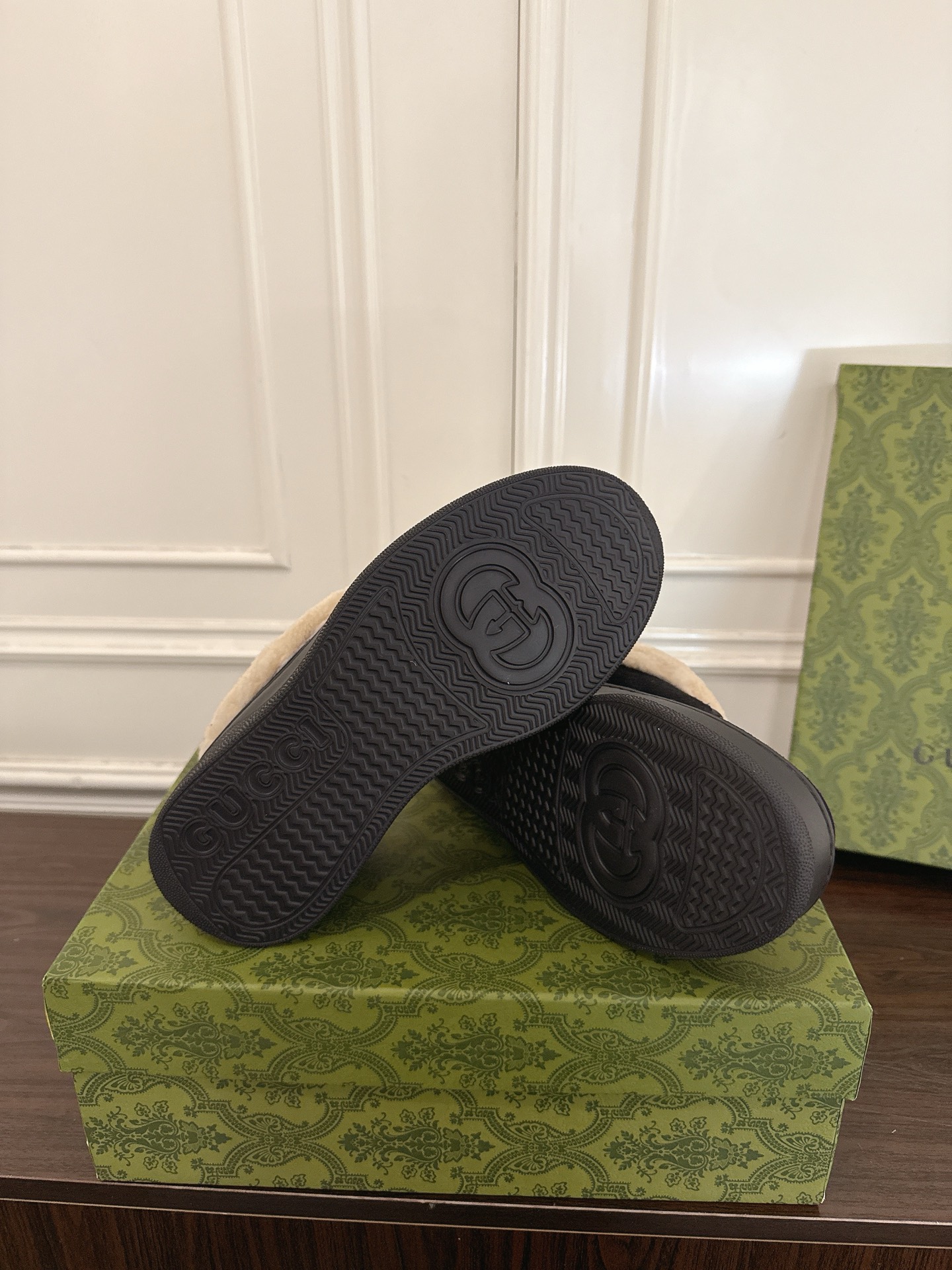 Women's shoes collection