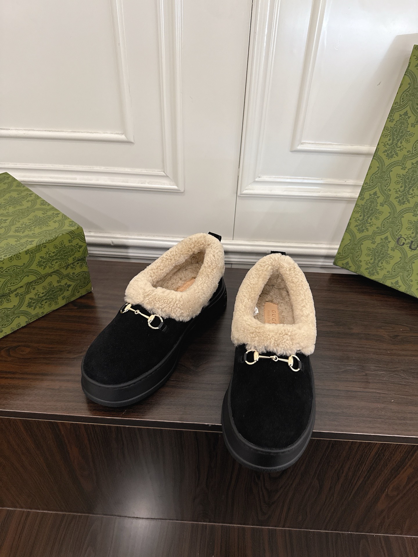 Women's shoes collection