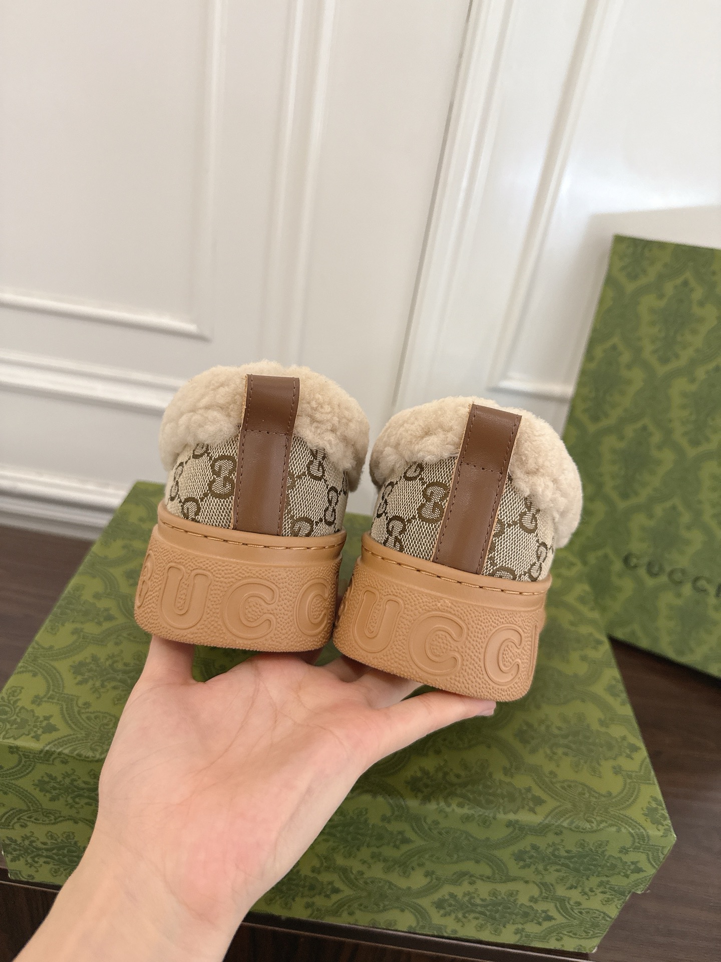 Women's shoes collection