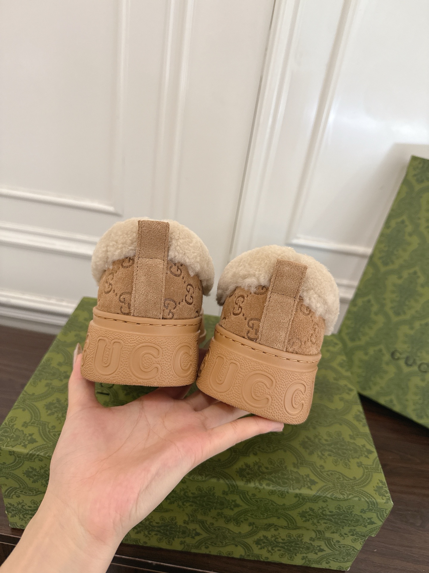 Women's shoes collection