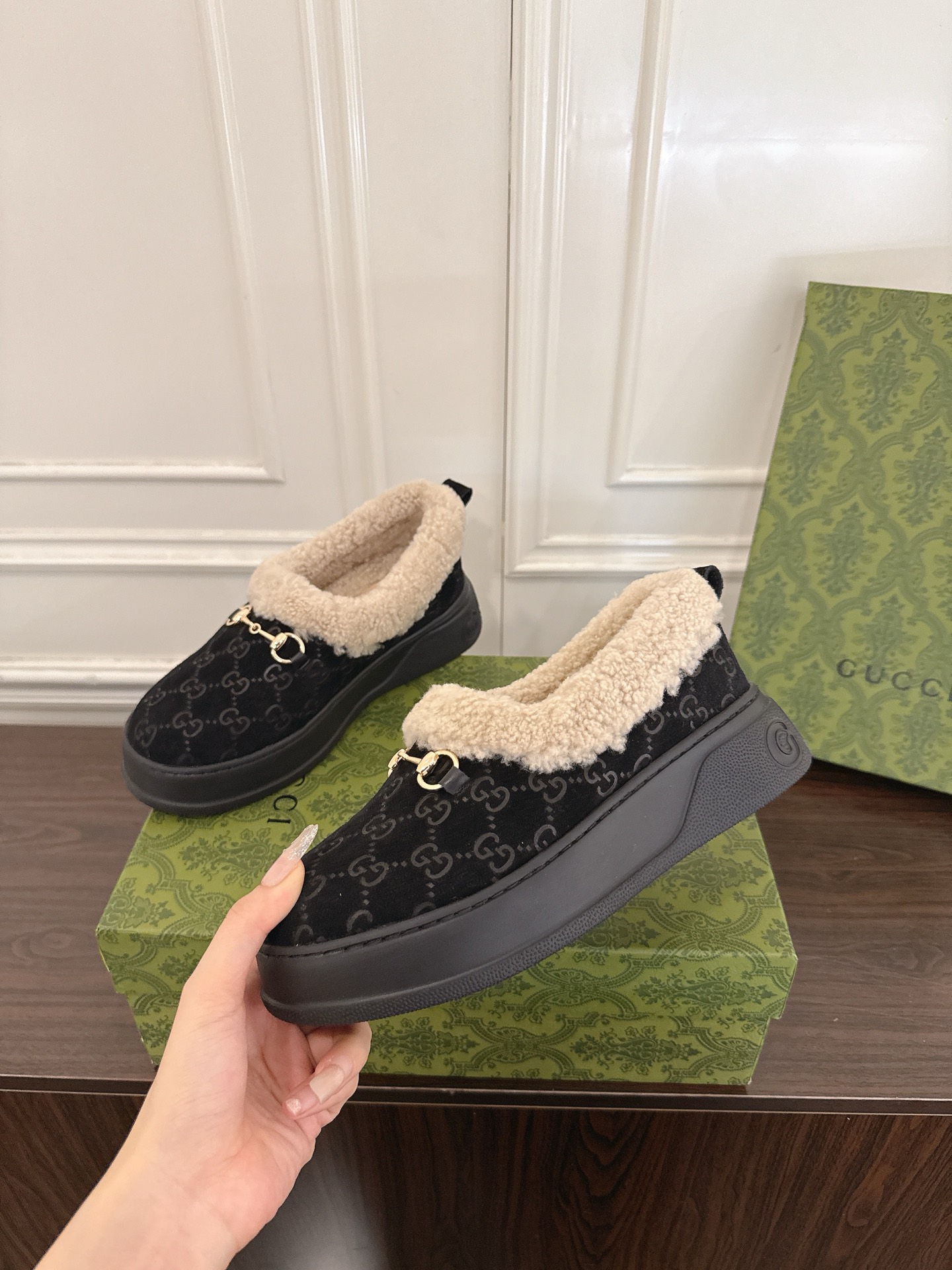 Women's shoes collection
