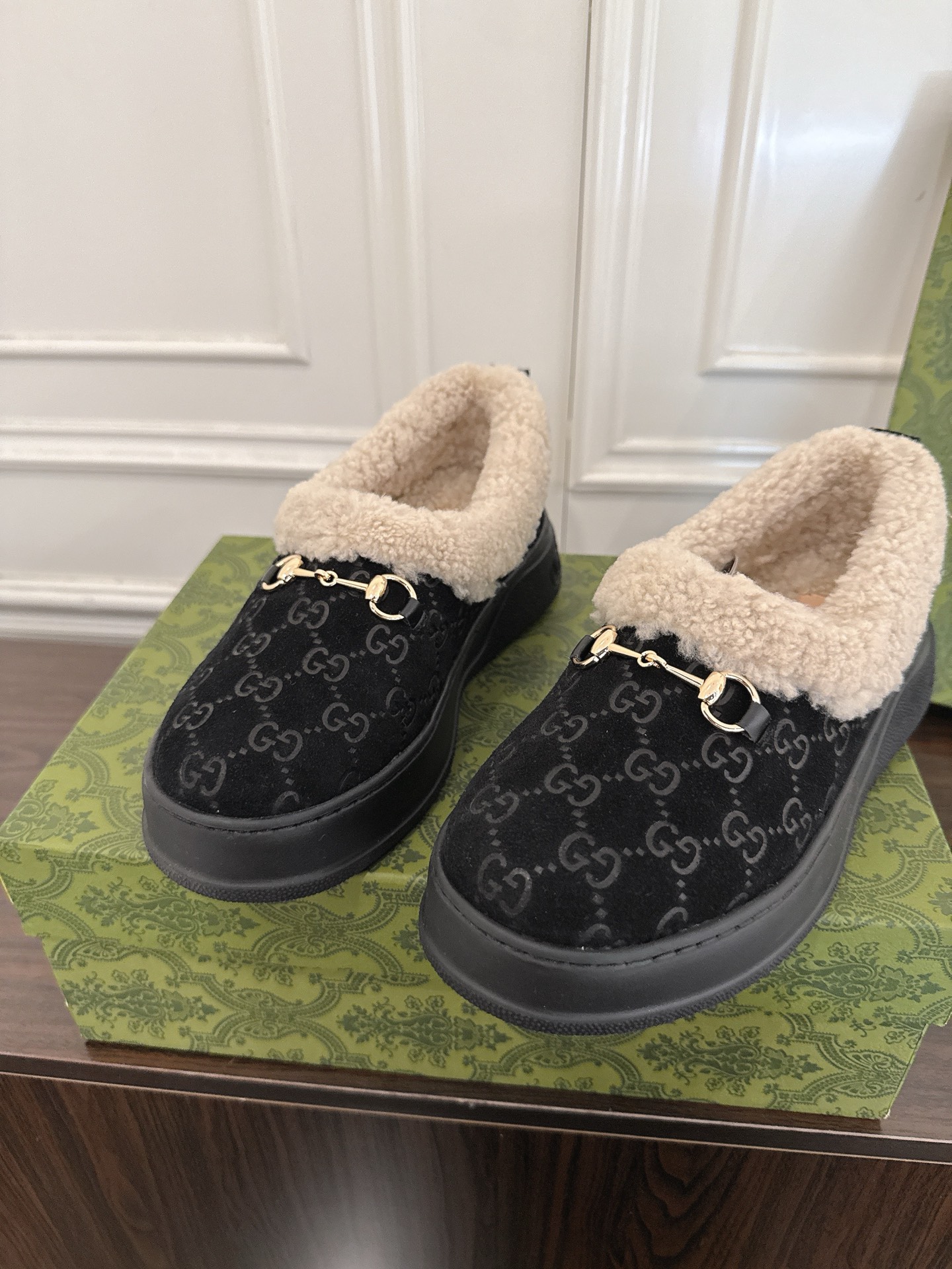 Women's shoes collection