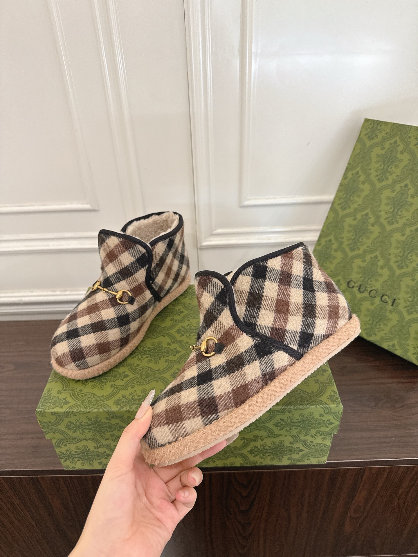 Women's shoes collection