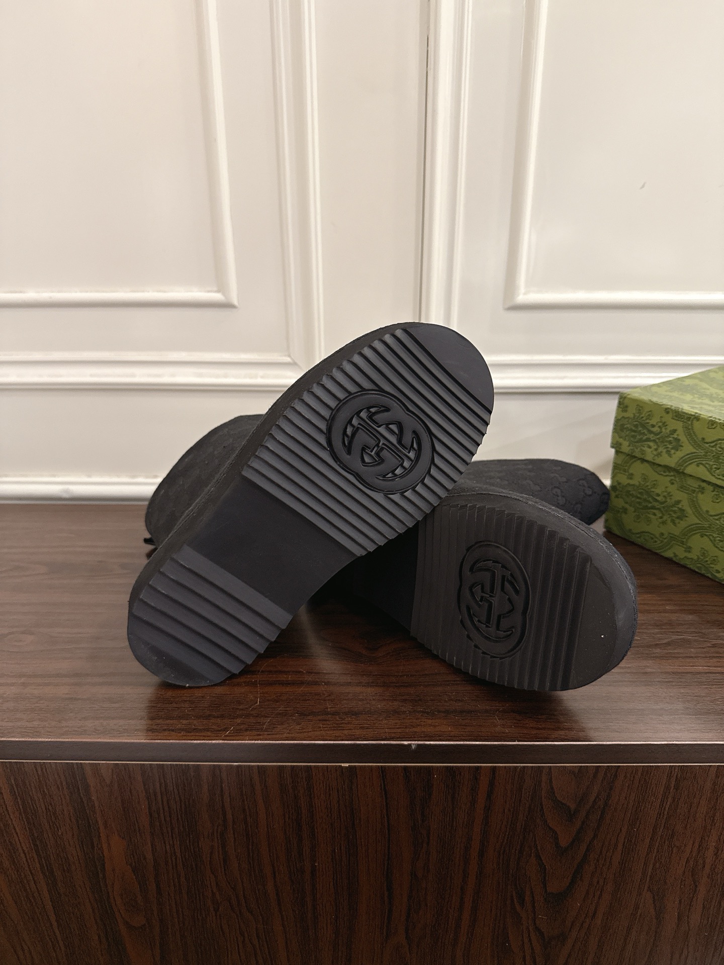 Women's shoes collection