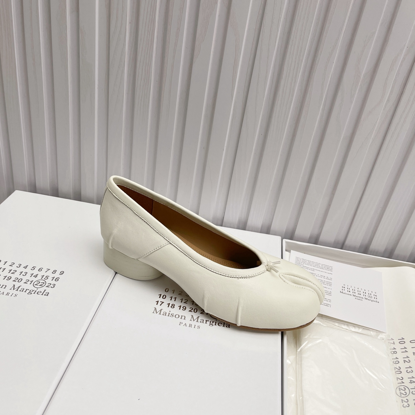 Women's shoes collection