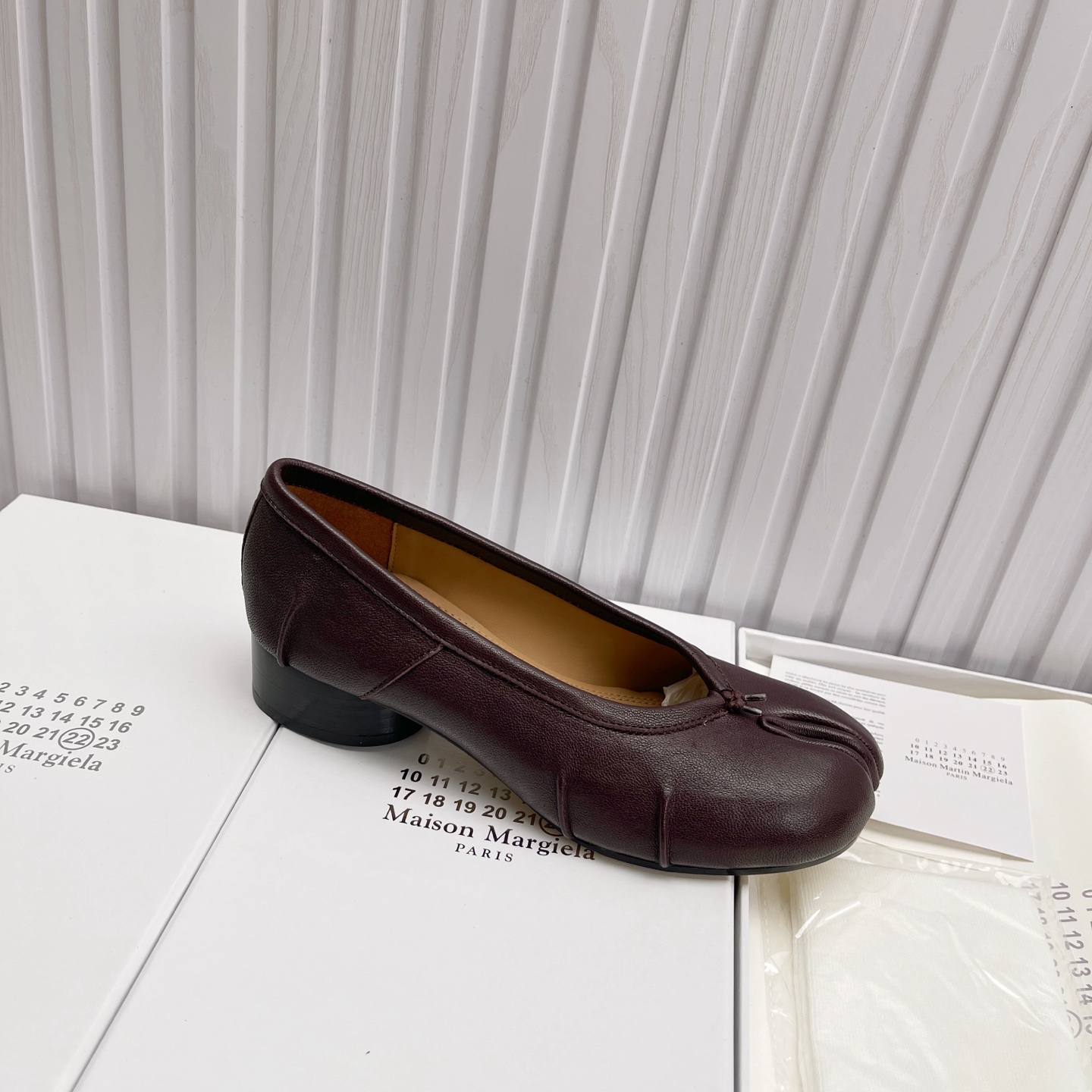 Women's shoes collection