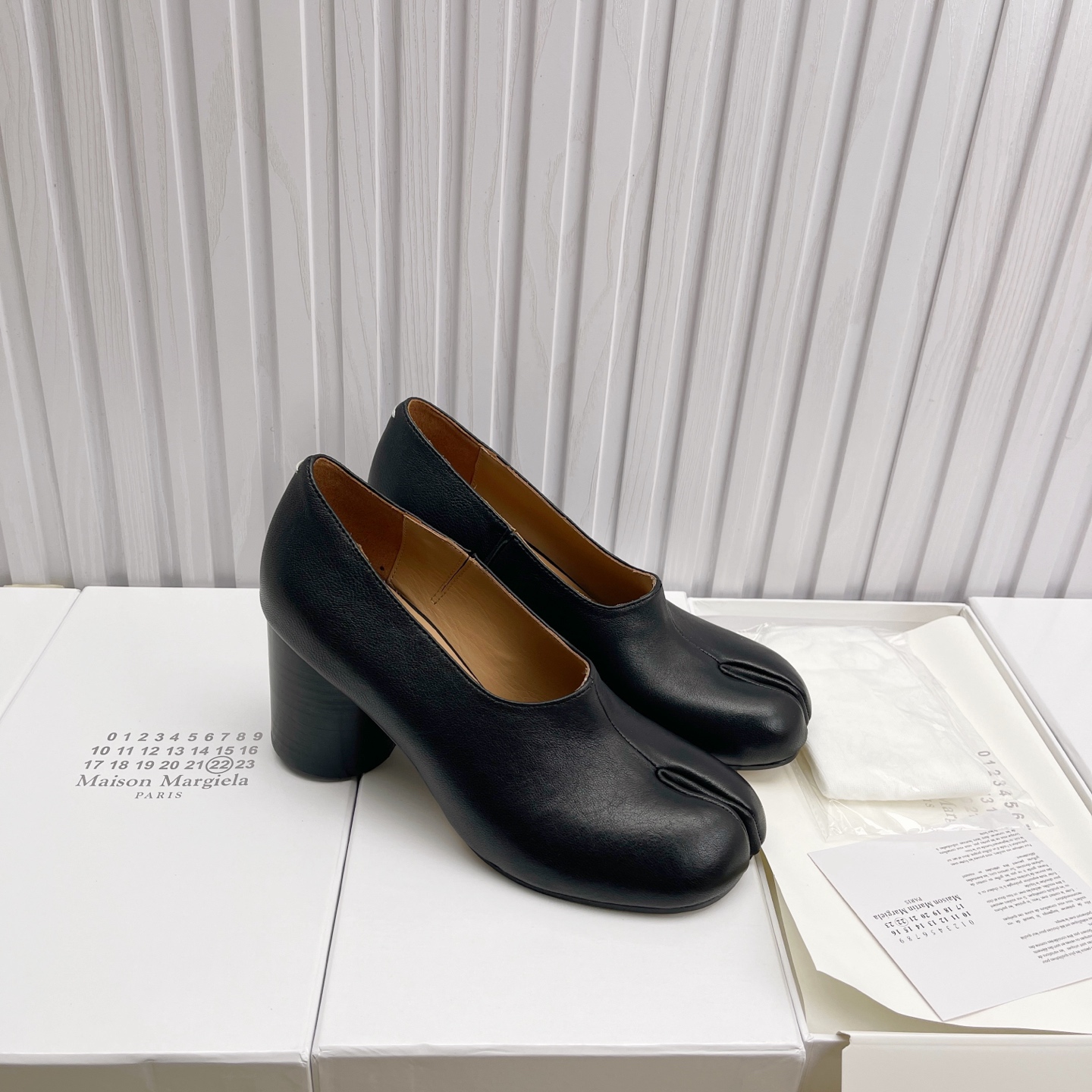 Women's shoes collection