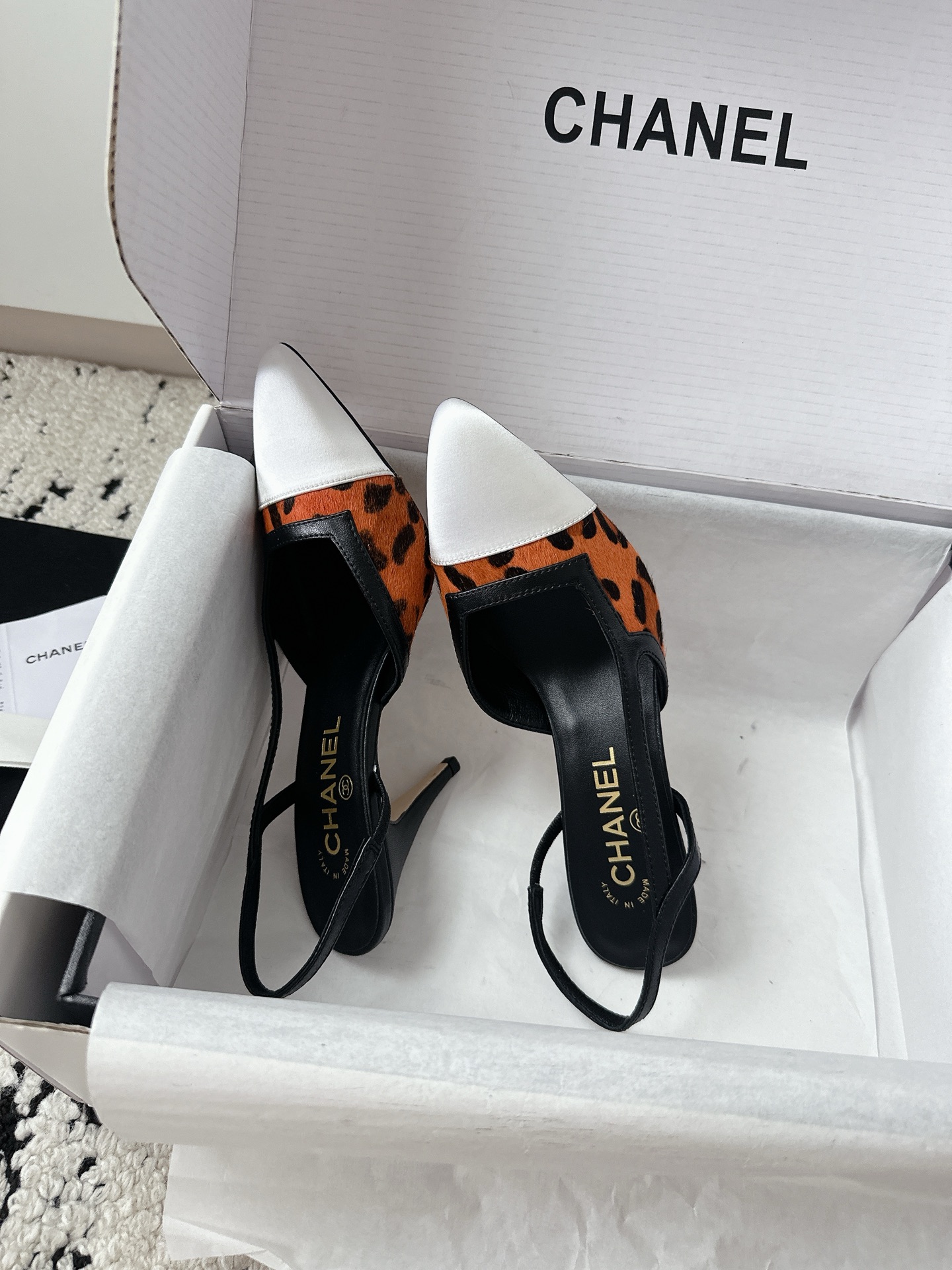 Women's shoes collection