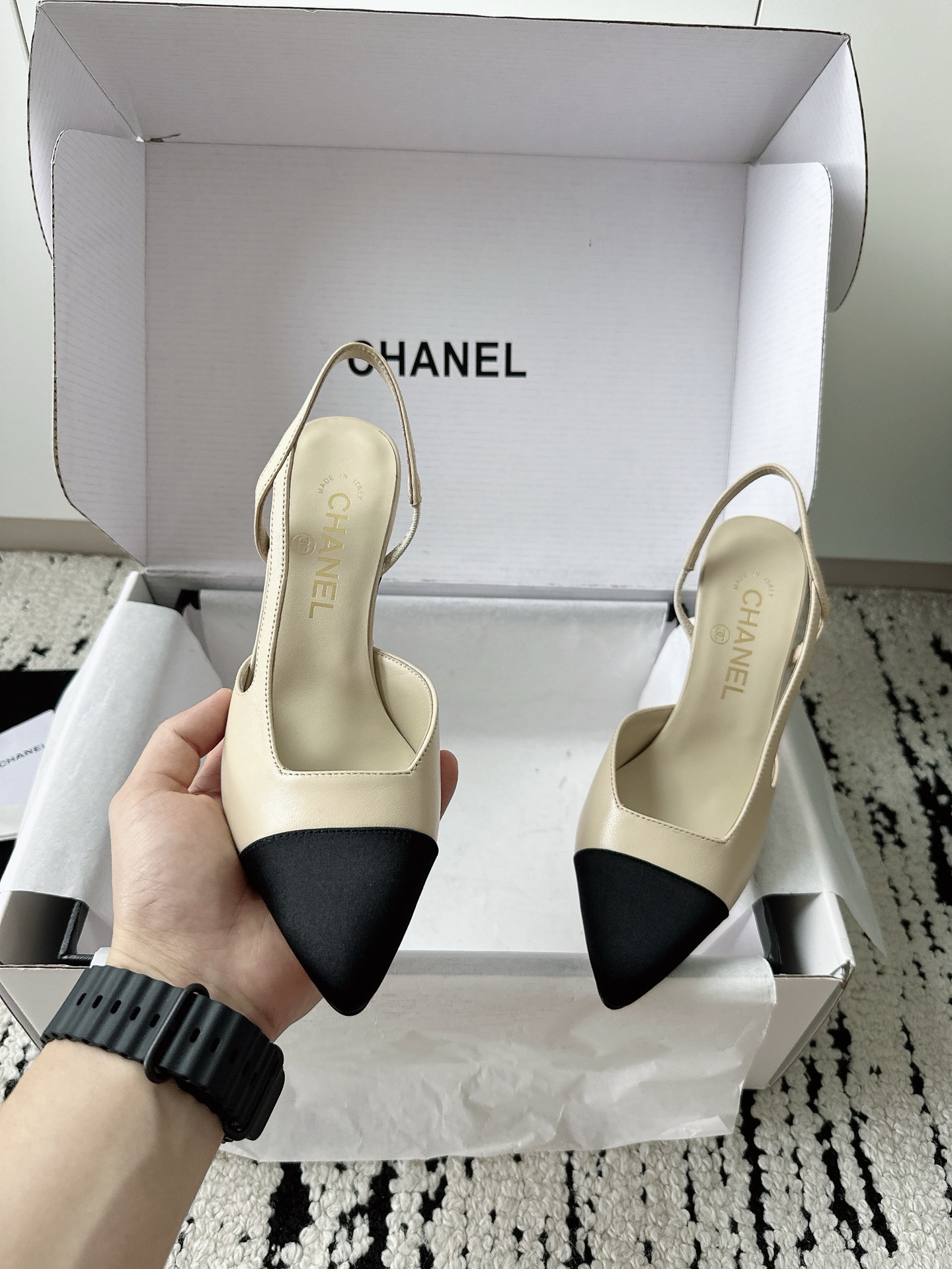 Women's shoes collection