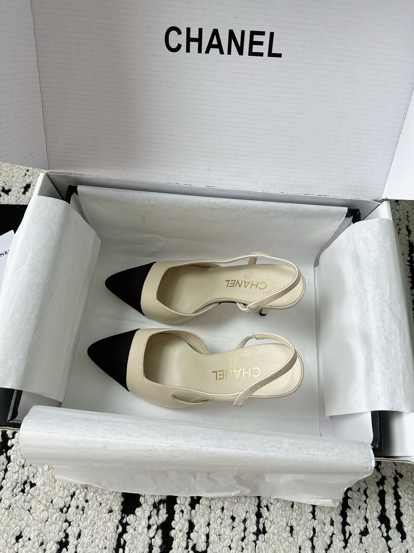 Women's shoes collection