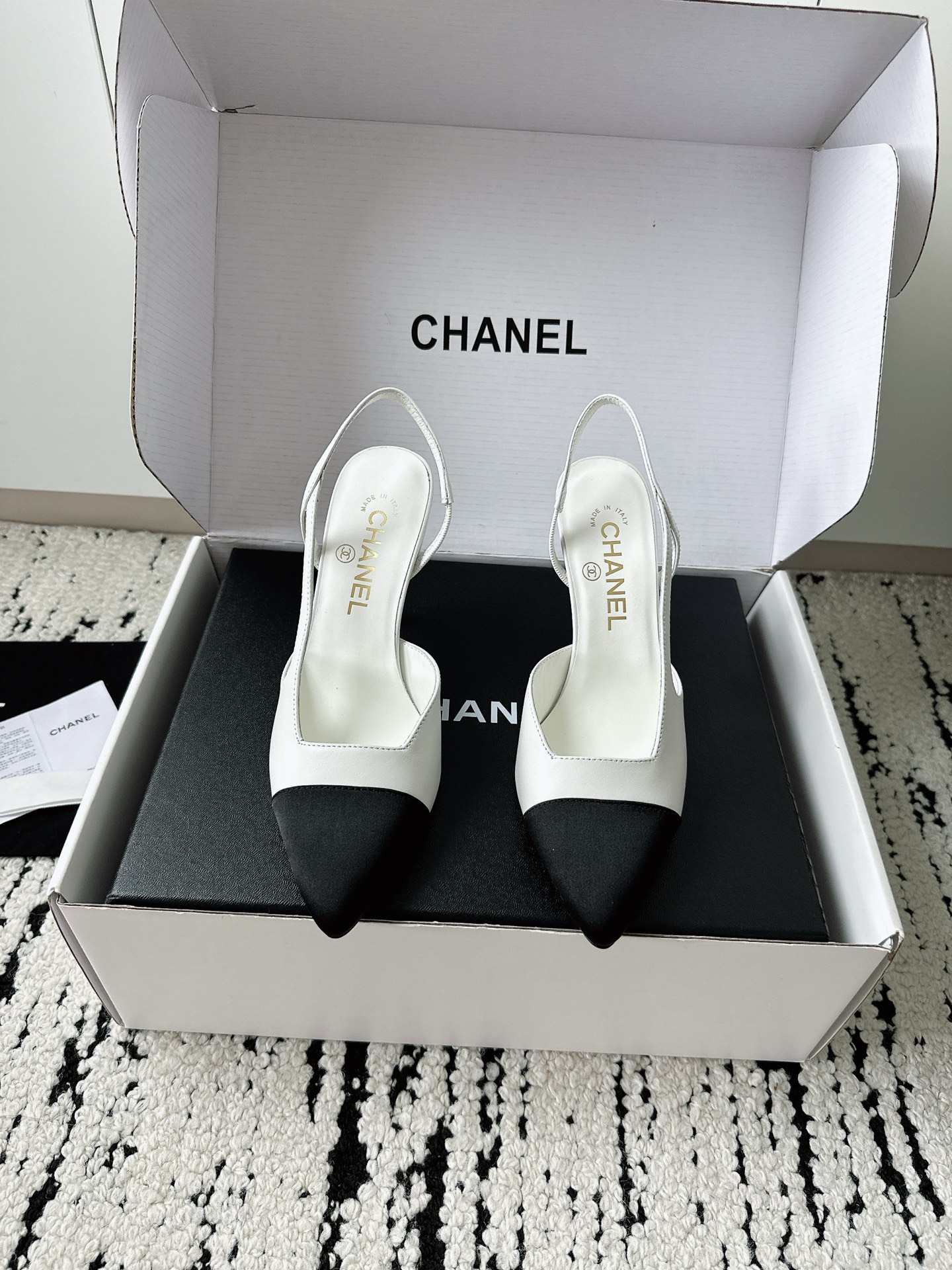 Women's shoes collection