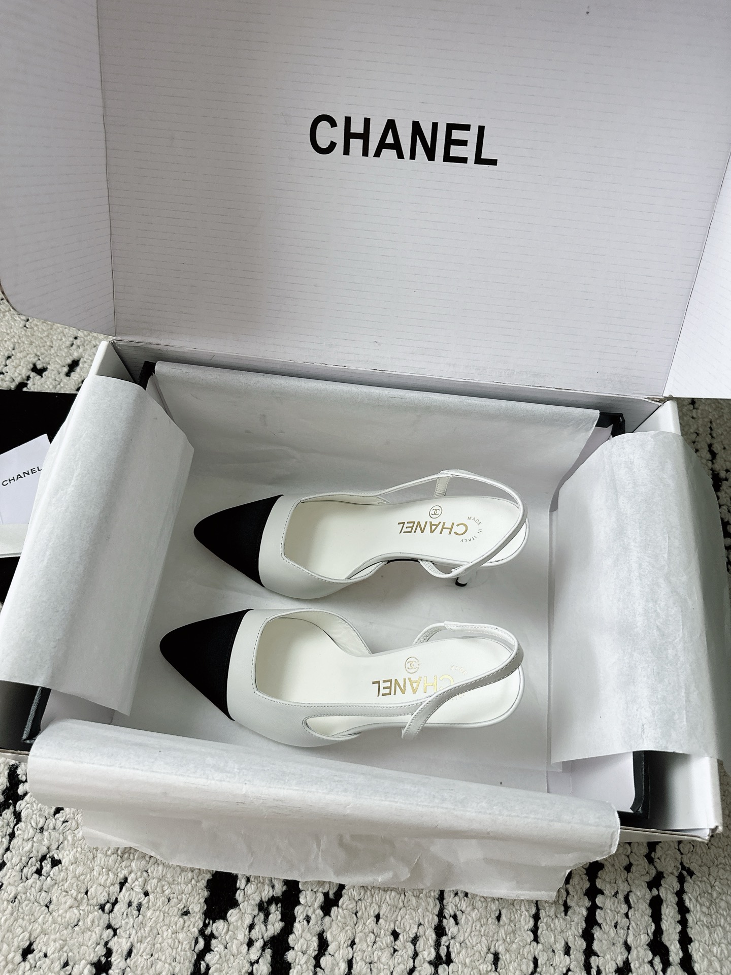 Women's shoes collection