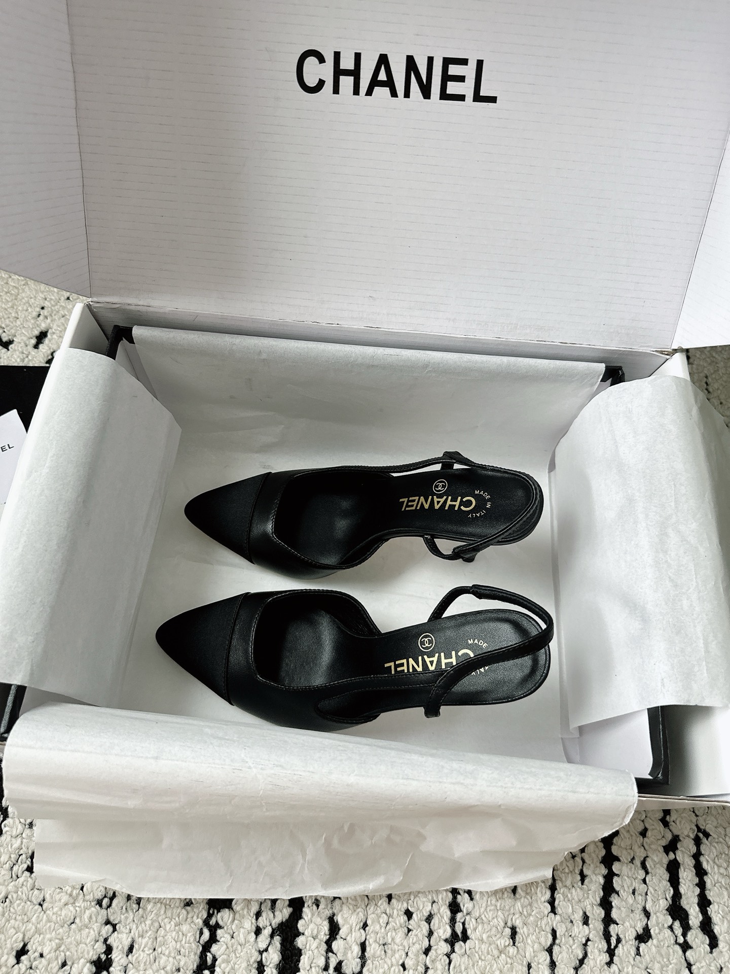 Women's shoes collection