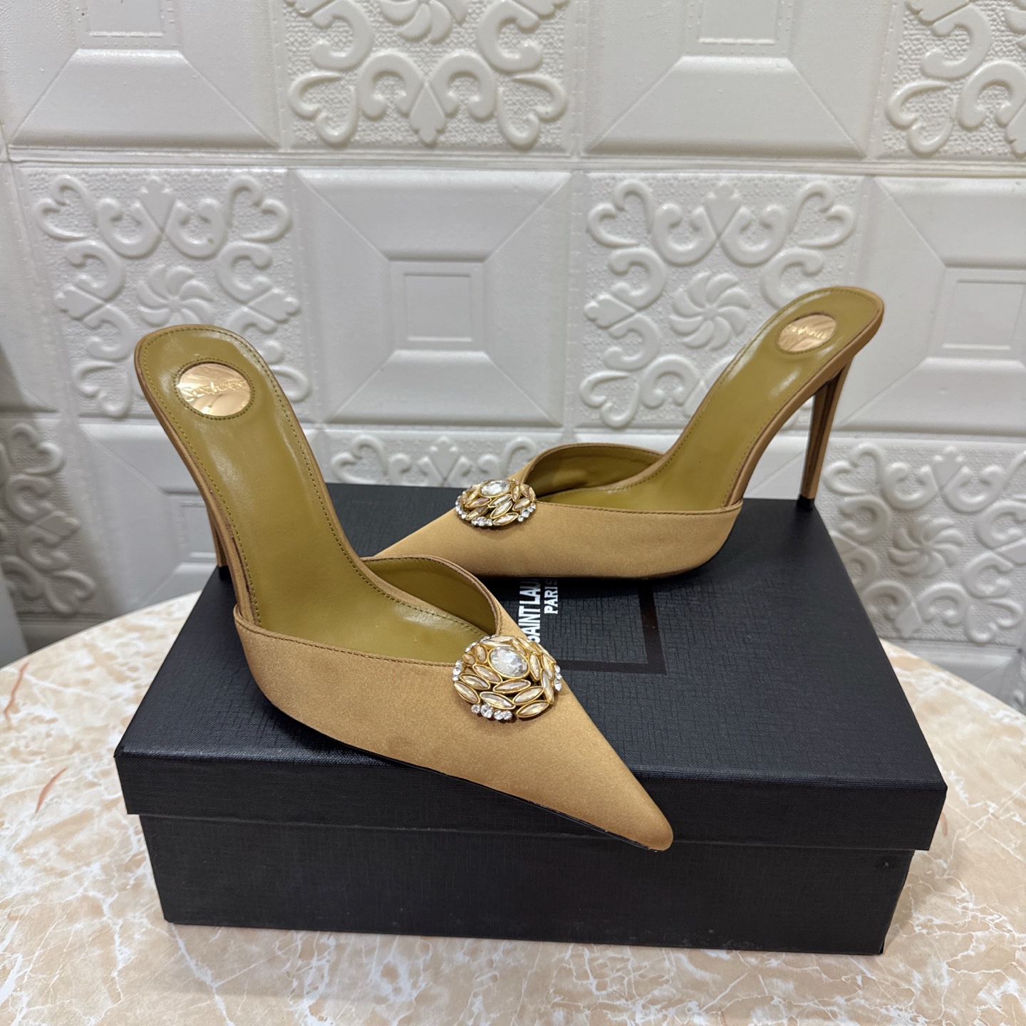 Women's shoes collection