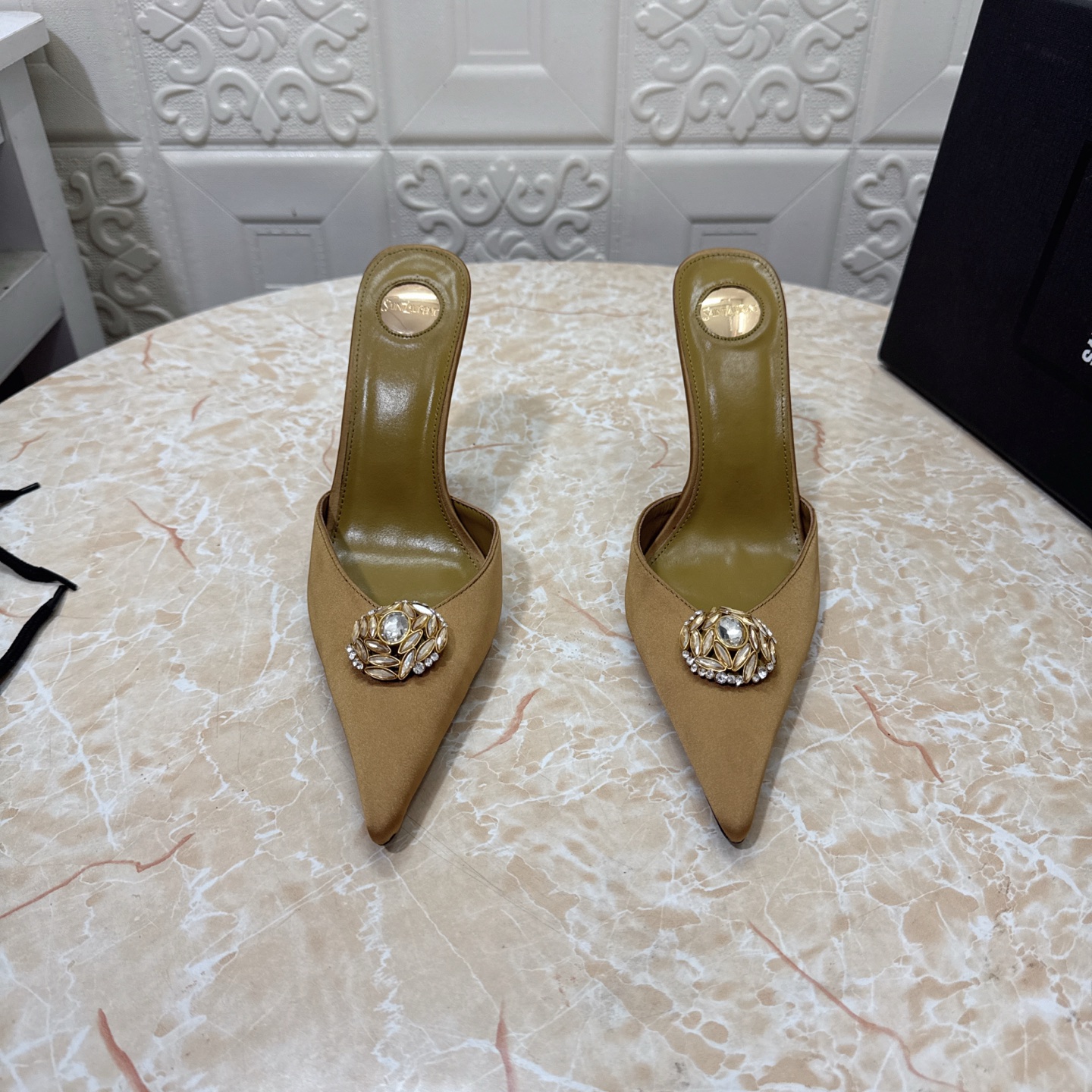 Women's shoes collection
