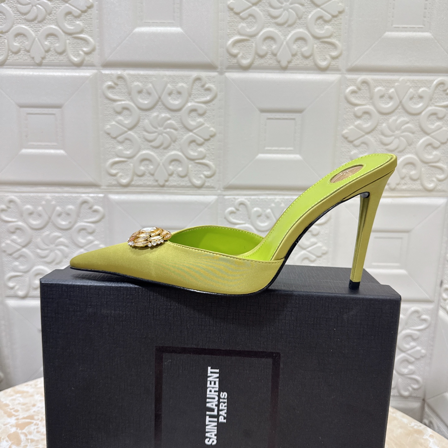 Women's shoes collection