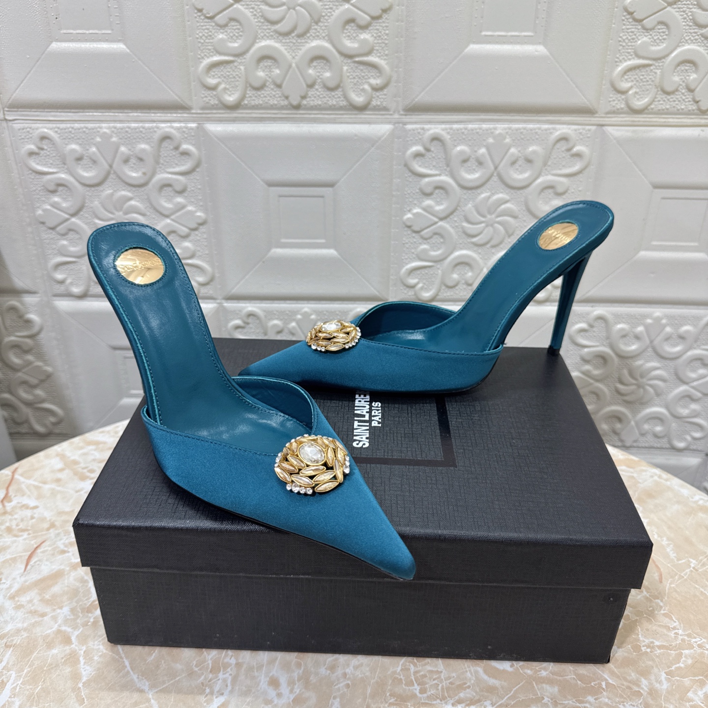 Women's shoes collection