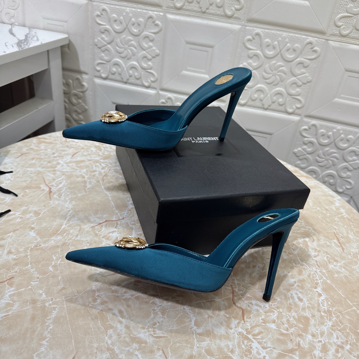 Women's shoes collection