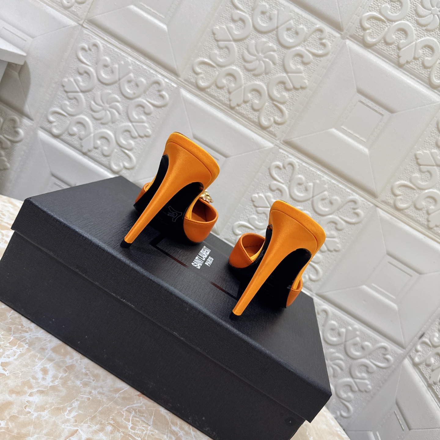 Women's shoes collection