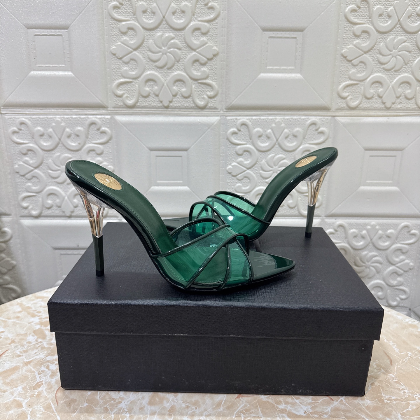 Women's shoes collection