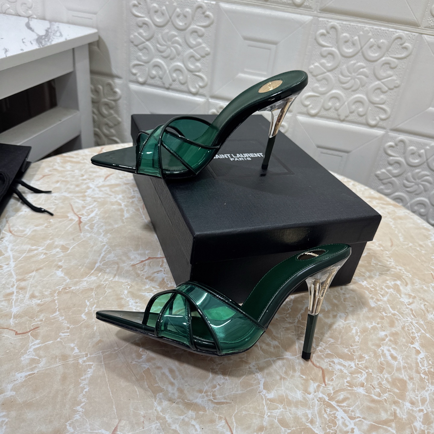 Women's shoes collection