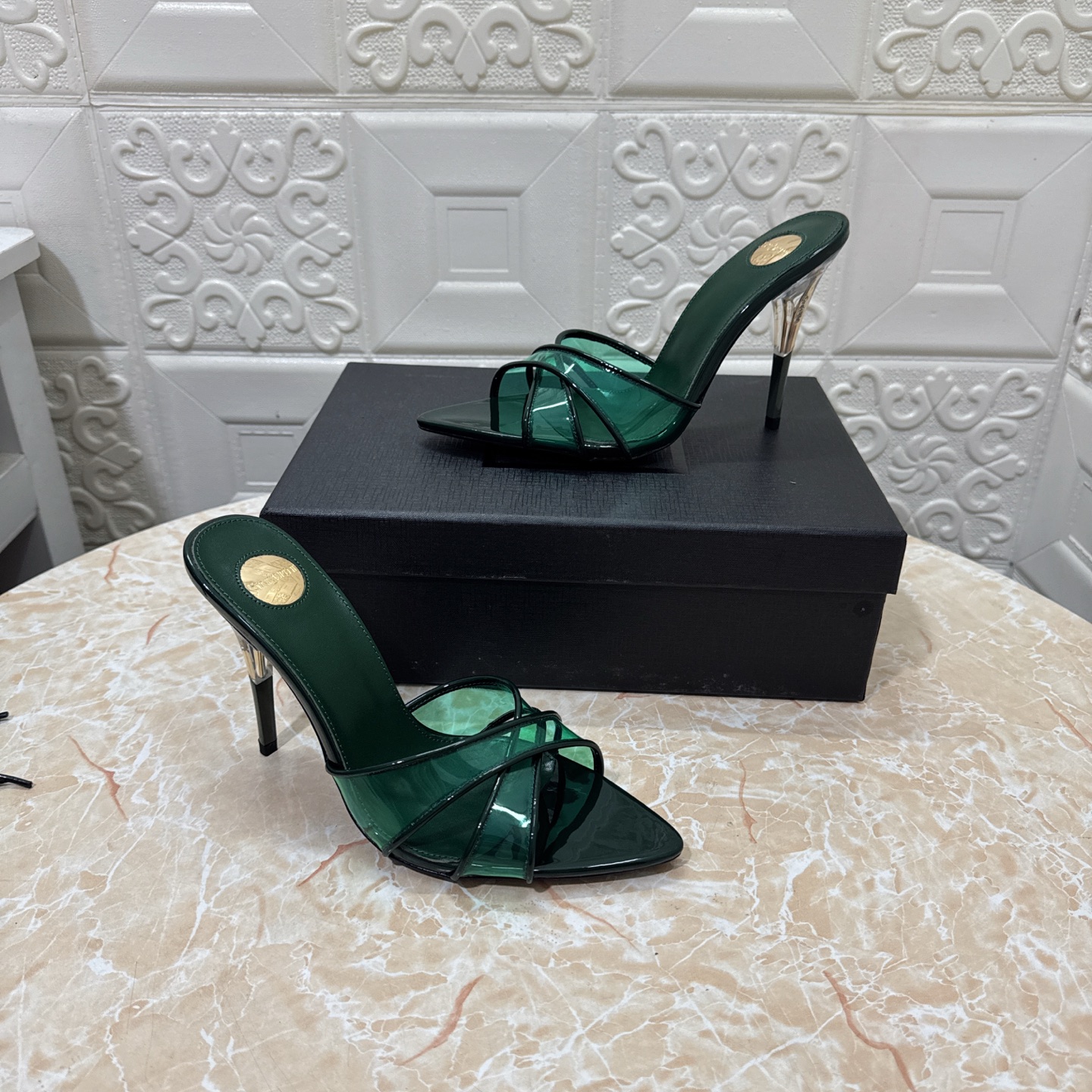 Women's shoes collection