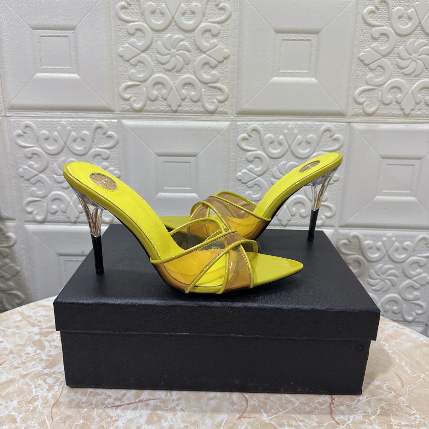Women's shoes collection