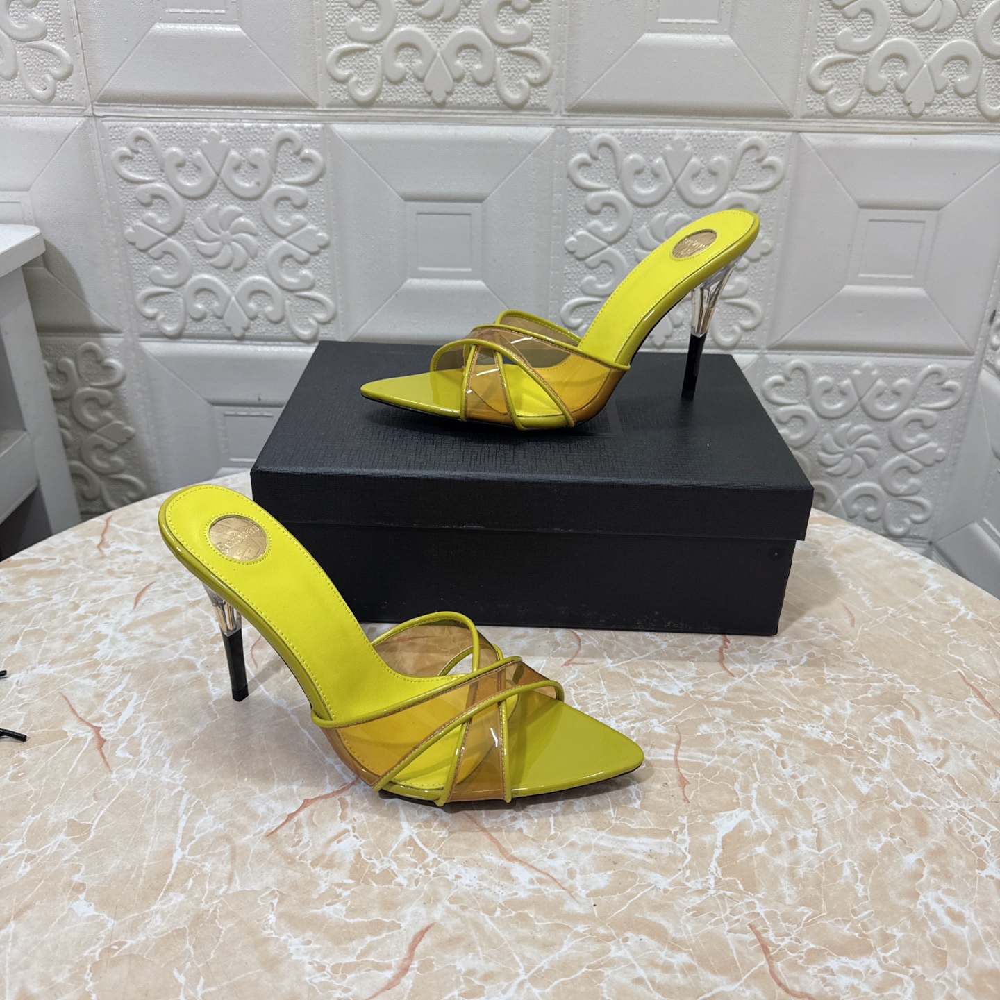 Women's shoes collection