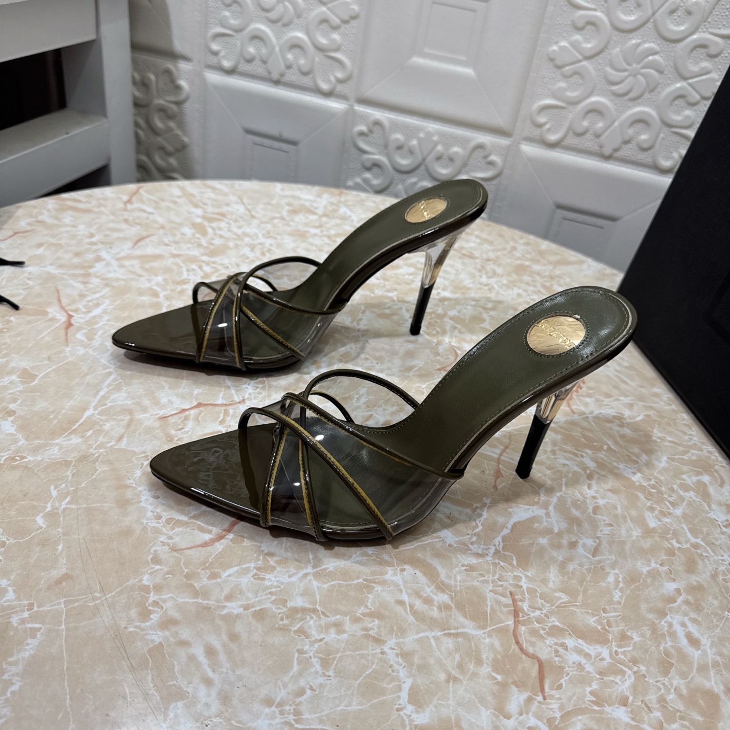 Women's shoes collection