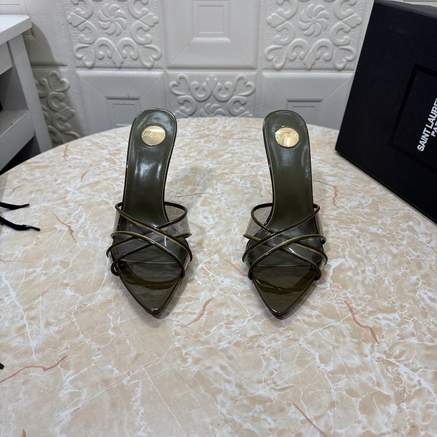 Women's shoes collection