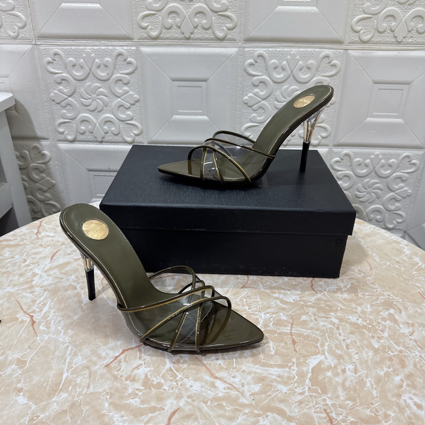Women's shoes collection