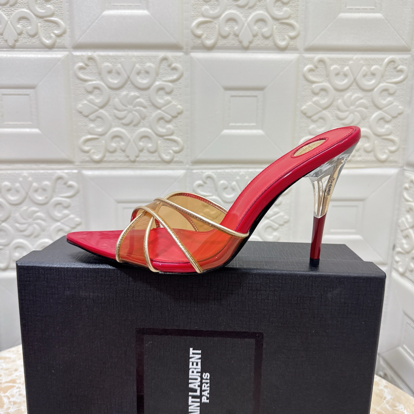 Women's shoes collection