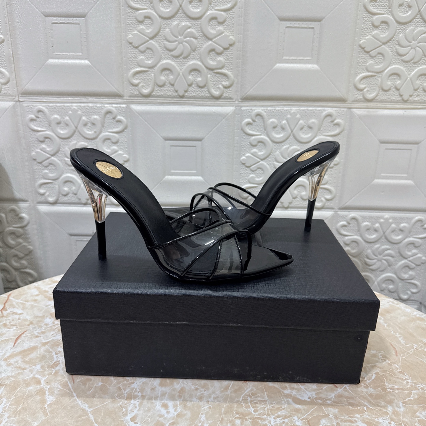 Women's shoes collection