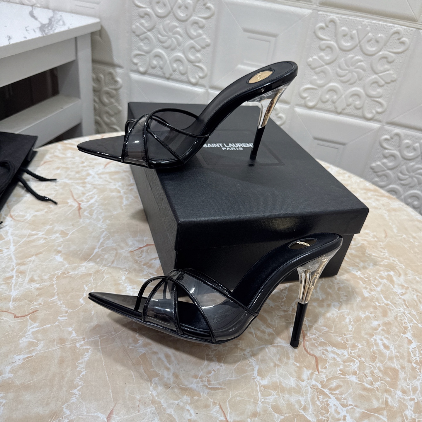 Women's shoes collection