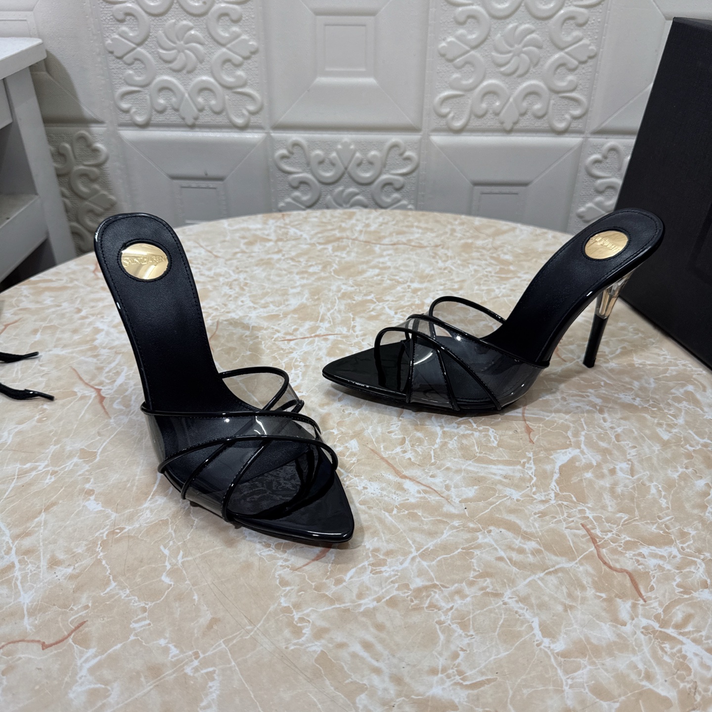 Women's shoes collection