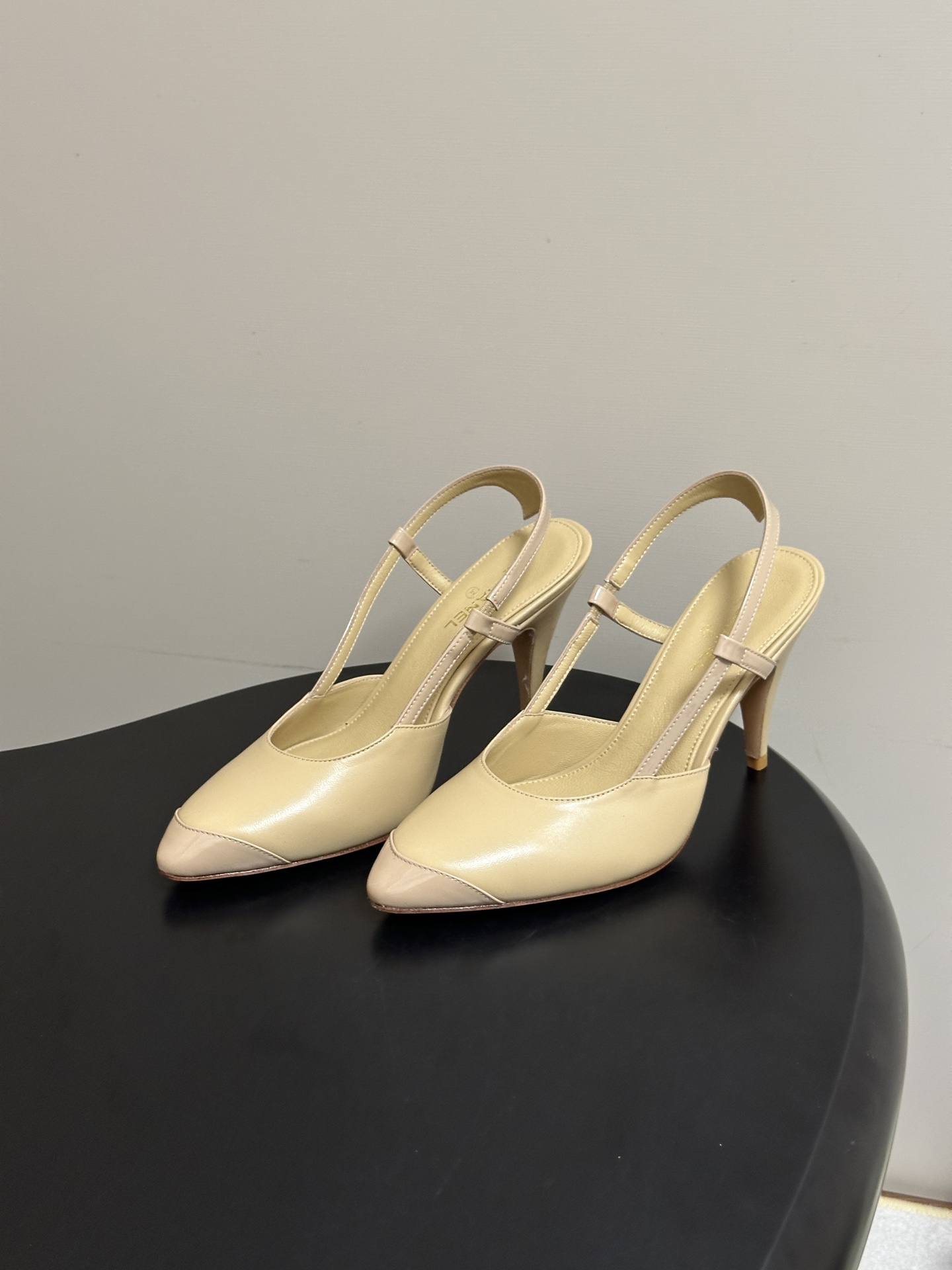 Women's shoes collection