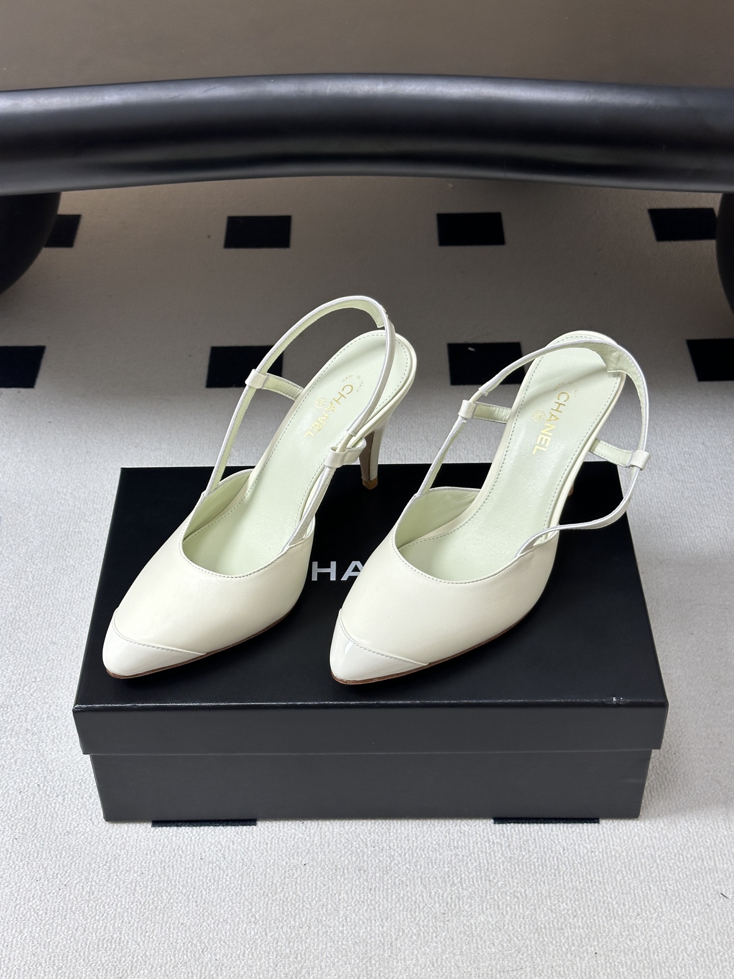 Women's shoes collection