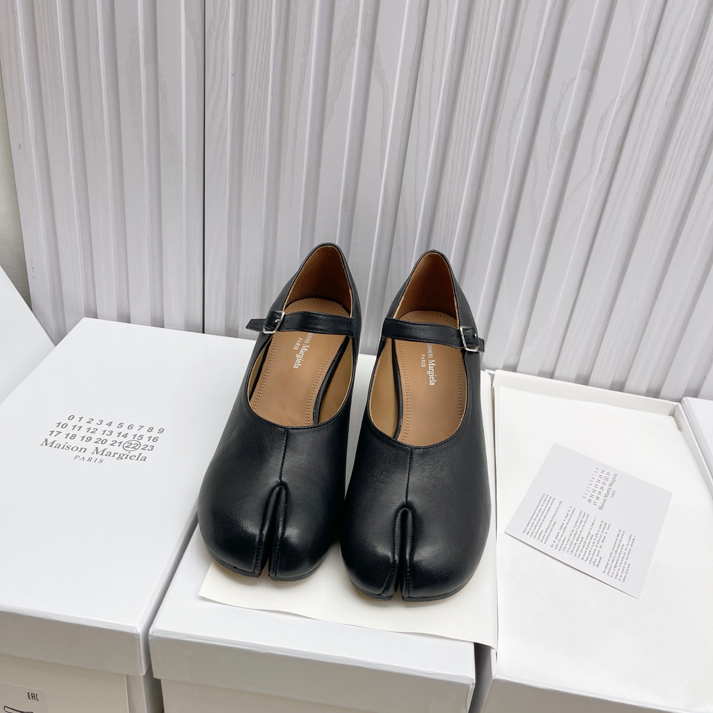 Women's shoes collection
