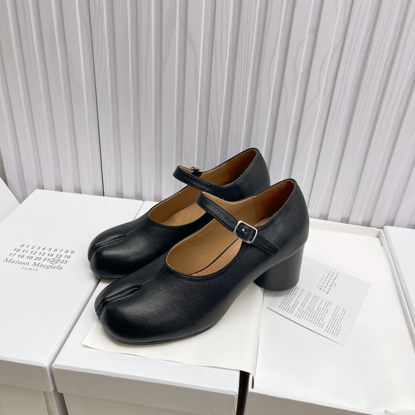 Women's shoes collection