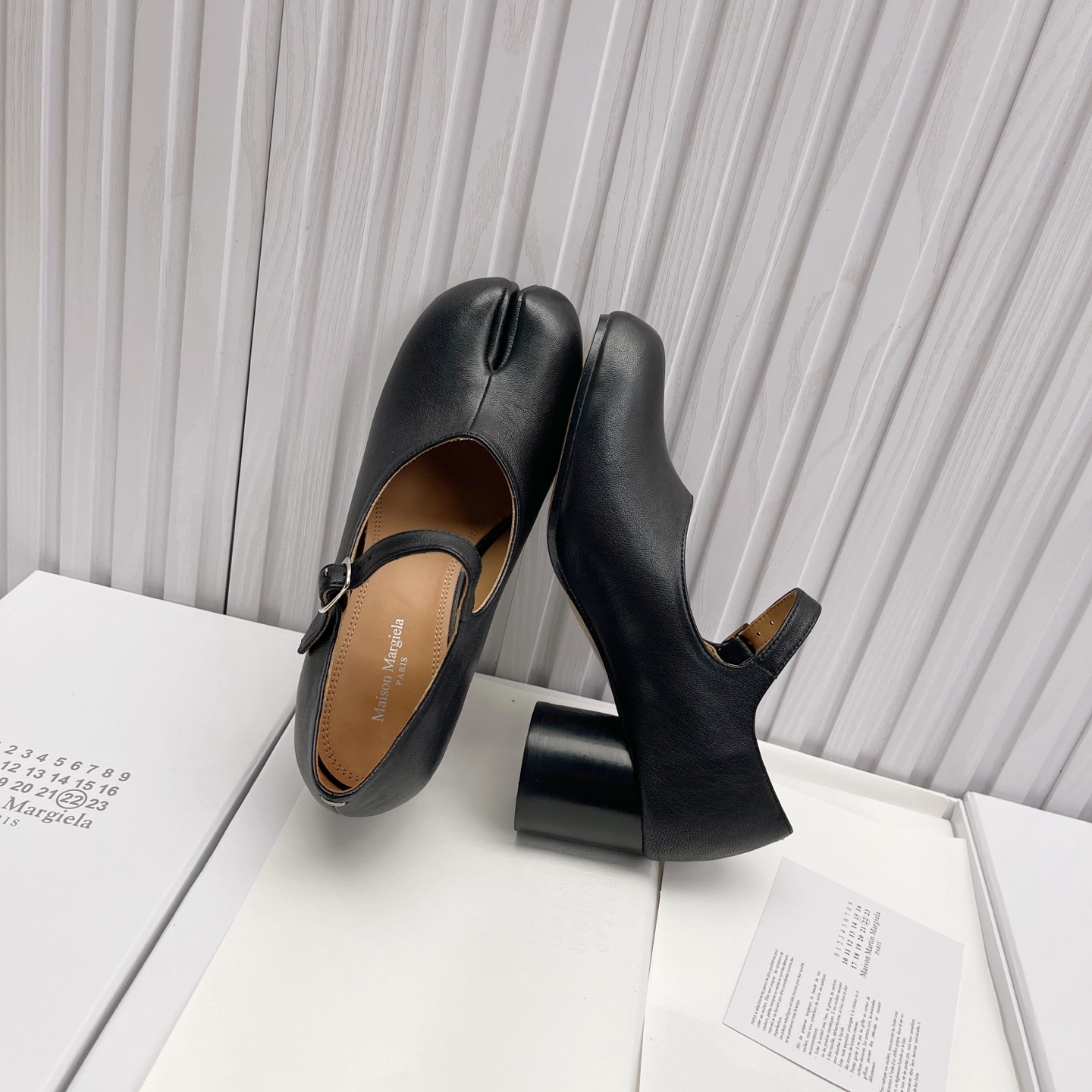 Women's shoes collection