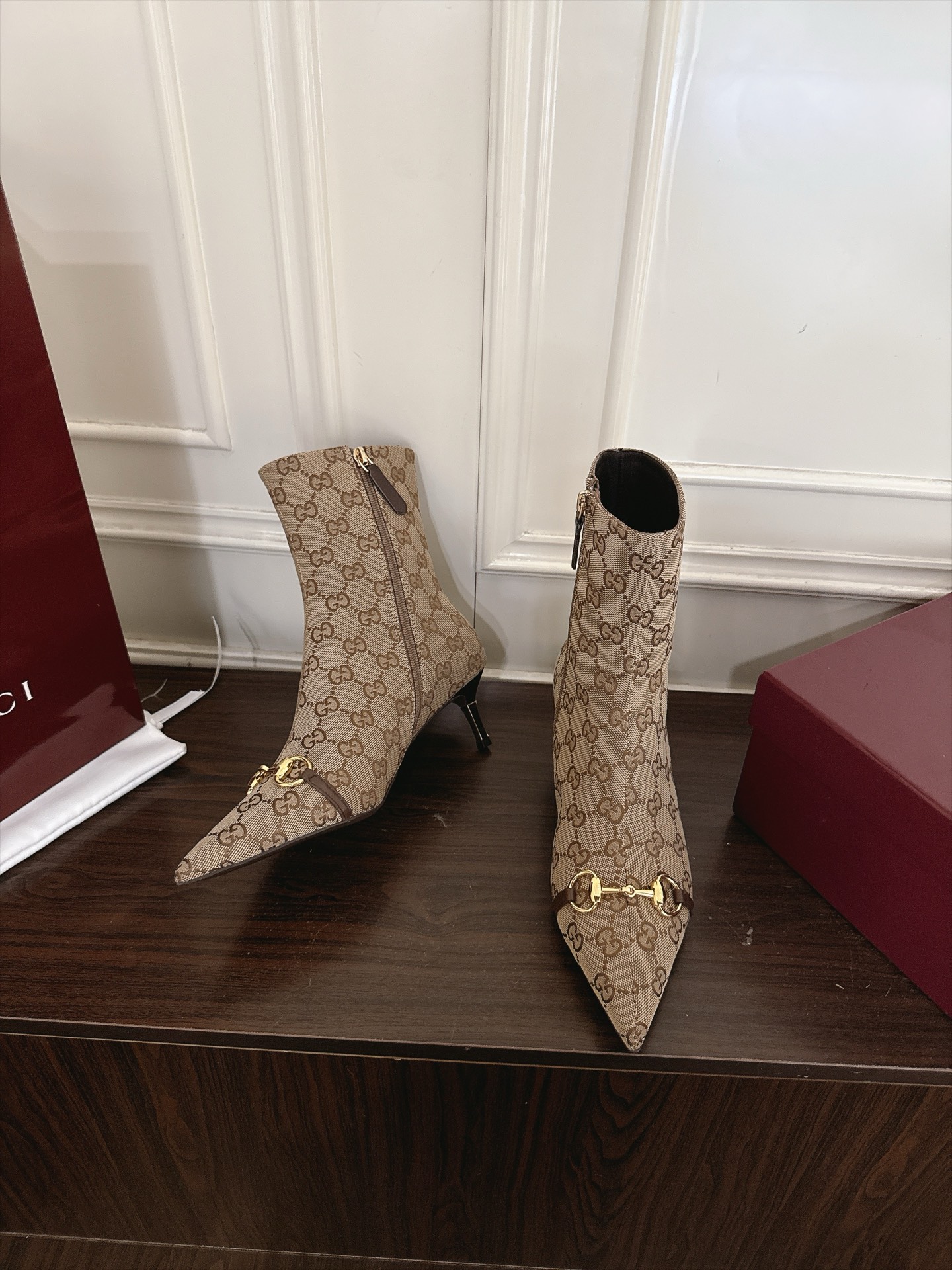 Women's shoes collection