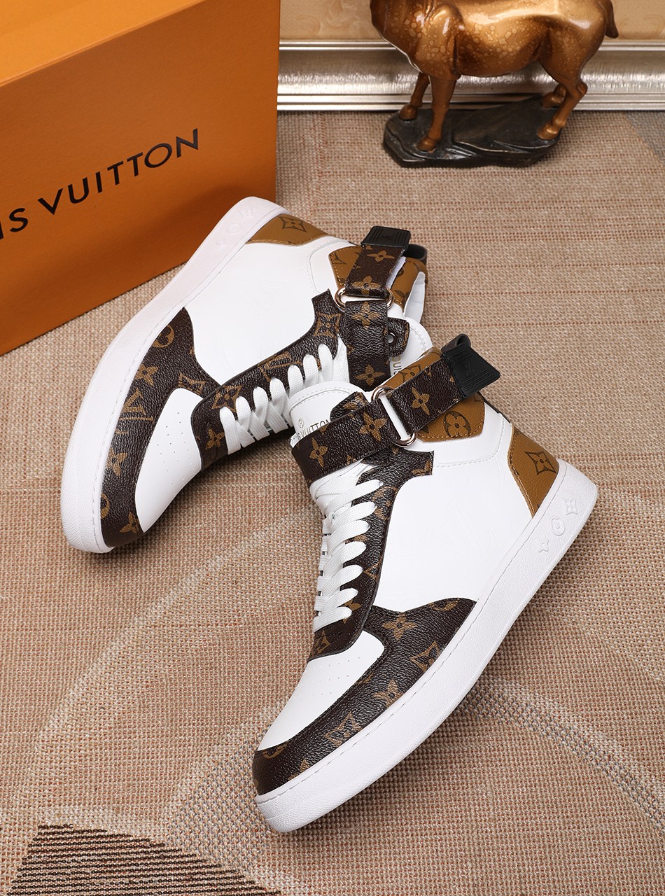 LV shoe