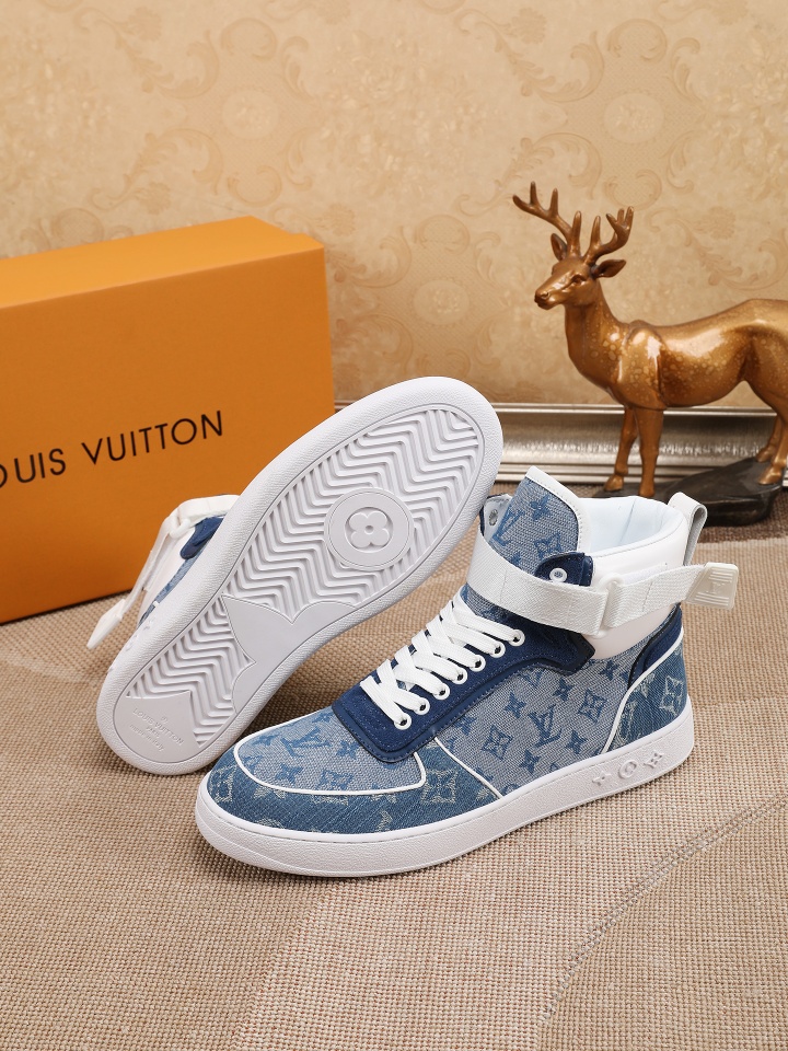 LV shoe
