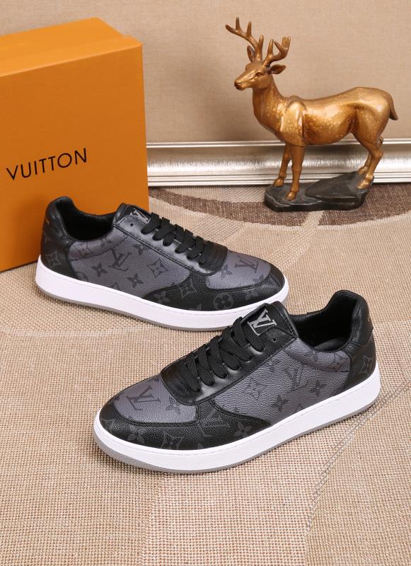 LV shoe