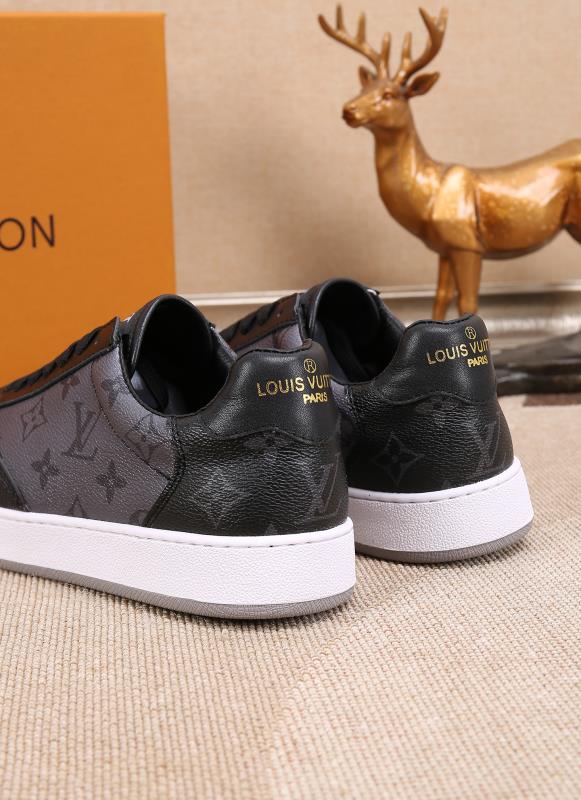 LV shoe