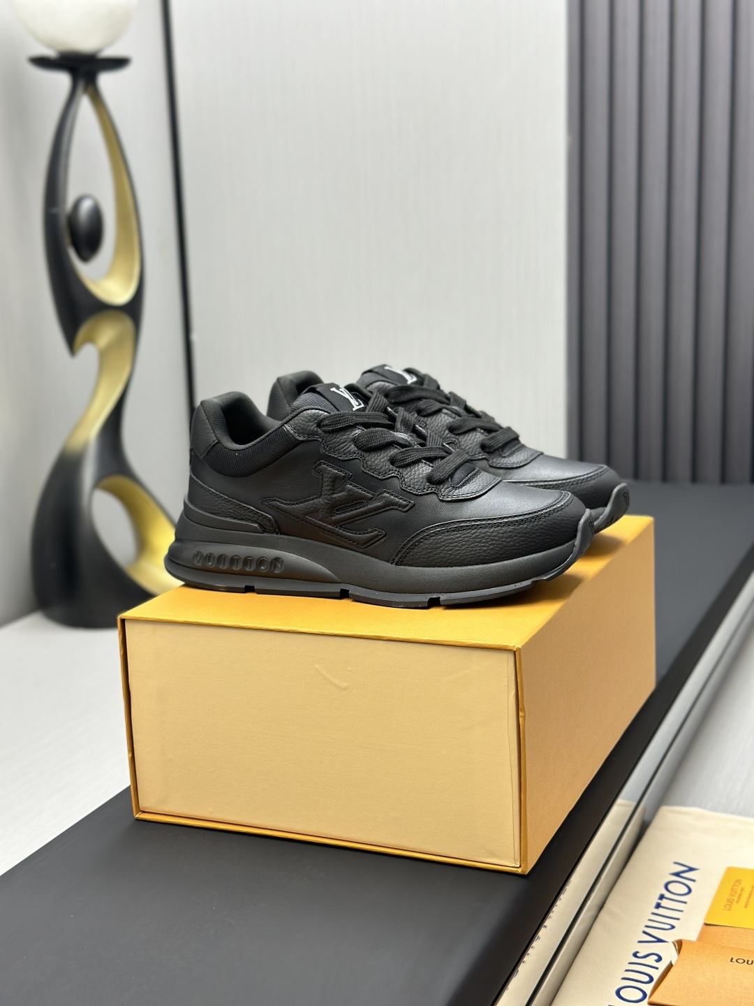 LV shoe