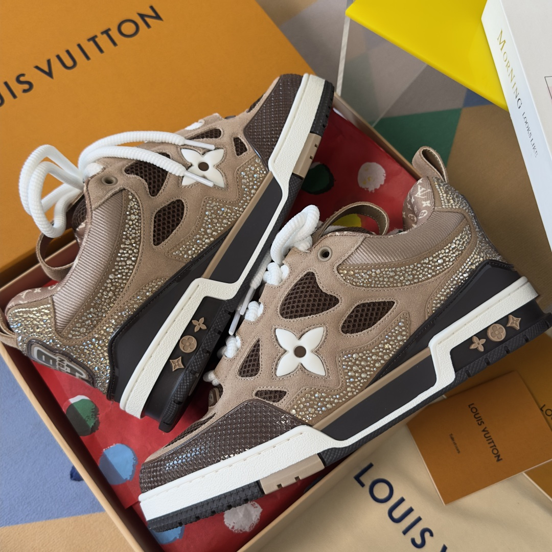 LV shoe