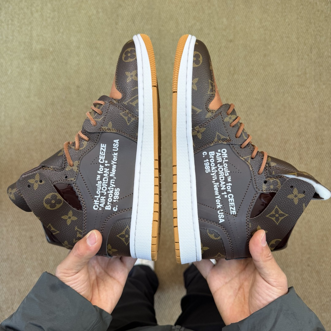 LV shoe