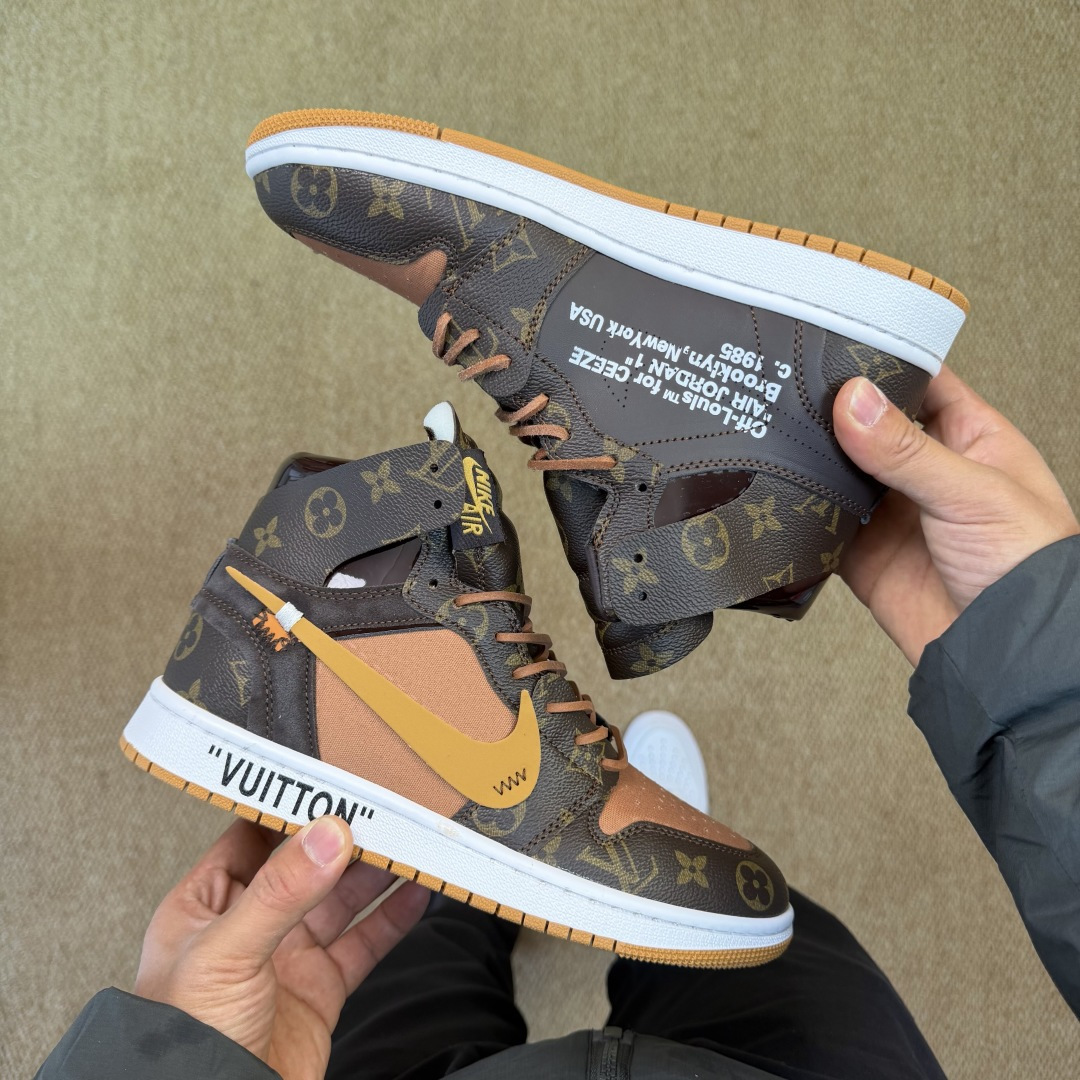 LV shoe