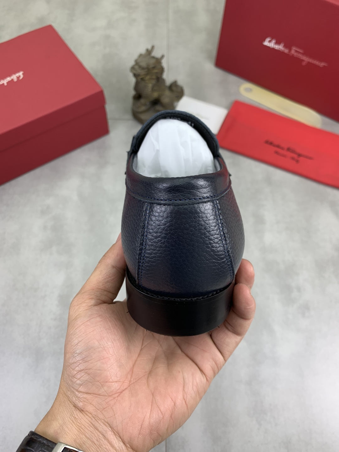 LV shoe